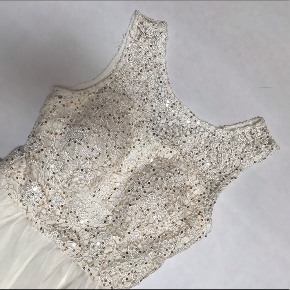 Delilah’s dress